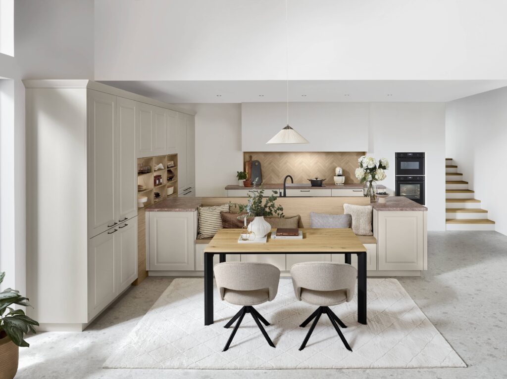 Light sylt kitchen by Prestons Kitchens